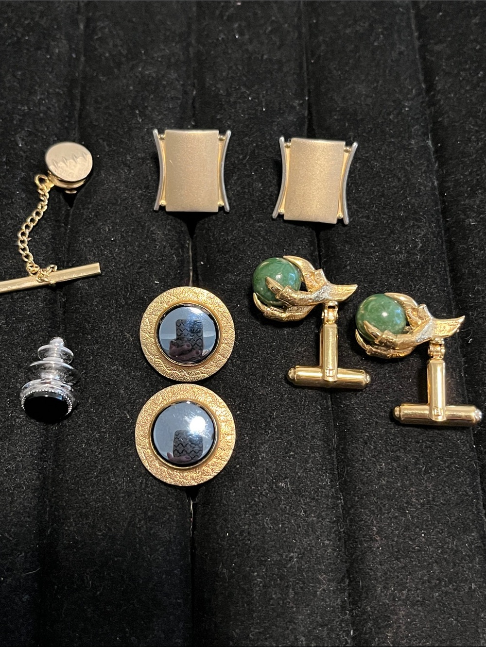 L👀K Mens assorted cufflinks and tie clip Swank brands